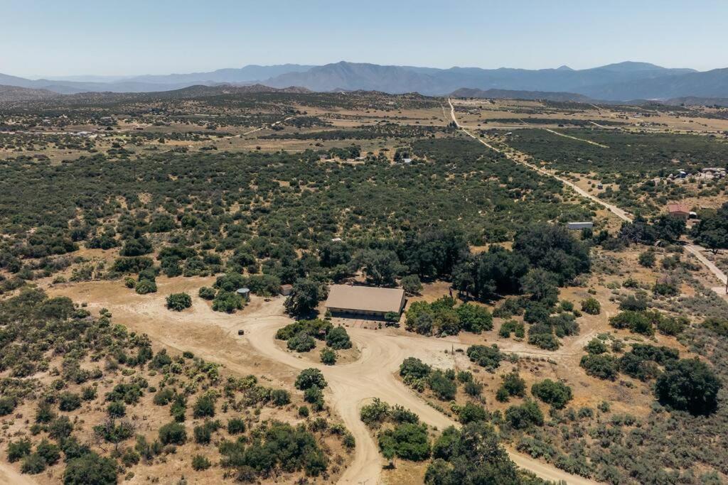 Country Cowboy Hot Tub Hideaway On 20 Acres Villa บอร์เรโก สปริงส์ ภายนอก รูปภาพ